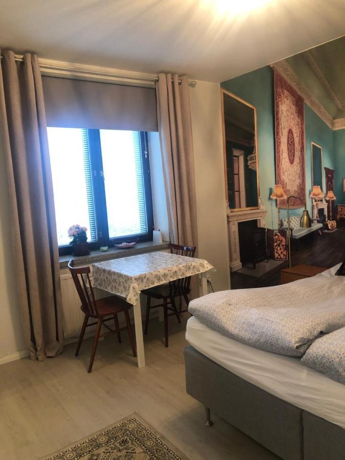 קמי Studio In The City Center Free Private Parking מראה חיצוני תמונה