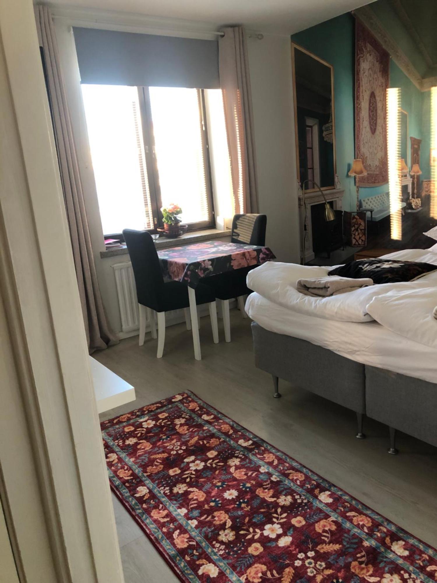 קמי Studio In The City Center Free Private Parking מראה חיצוני תמונה